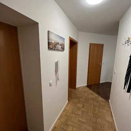 Lägenhet Bernstein Ruhig, Familienfreundlich Mit Garten, Infrarot-sauna Rostock