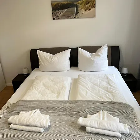 Apartmán Bernstein Ruhig, Familienfreundlich Mit Garten, Infrarot-sauna Rostock